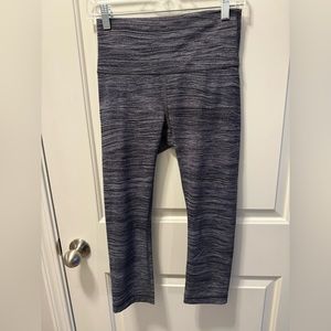 Lululemon black & white Leggings